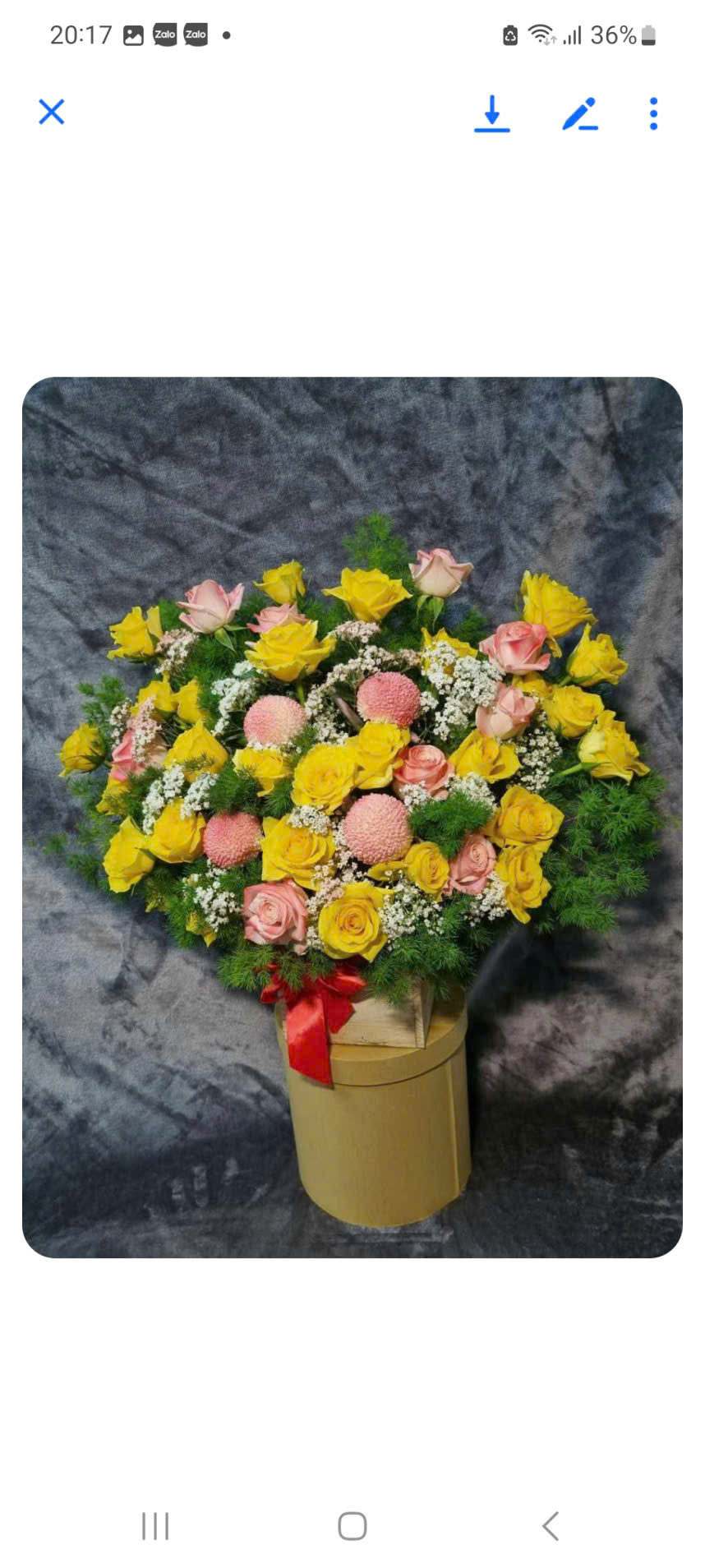Hộp Hoa Hồng Vàng Mix Trụ Tròn